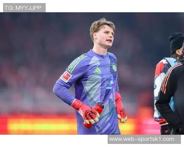 塔与埃贝尔共同探讨乌尔比希失误责任问题不必过于自责 塔与埃贝尔共同探讨乌尔比希失误责任问题不必过于自责