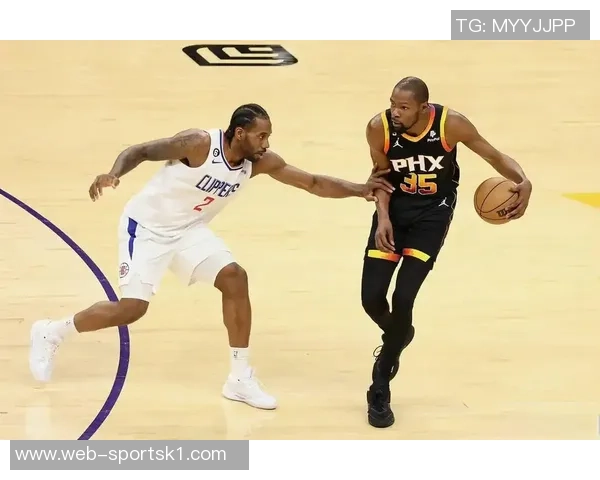 篮网主帅强调托马斯得分能力出众但需提升防守和组织能力 篮网主帅强调托马斯得分能力出众但需提升防守和组织能力