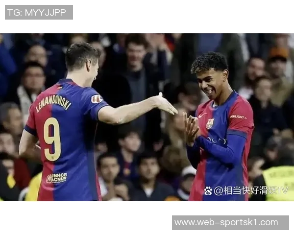 巴萨全力以赴征战国王杯莱万亚马尔佩德里德容悉数在列 巴萨全力以赴征战国王杯莱万亚马尔佩德里德容悉数在列