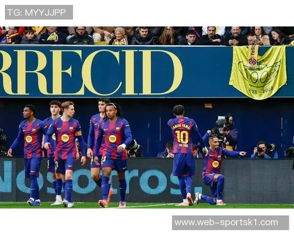 巴萨状态回暖三连胜追近榜首一分成功摆脱十月低迷局面